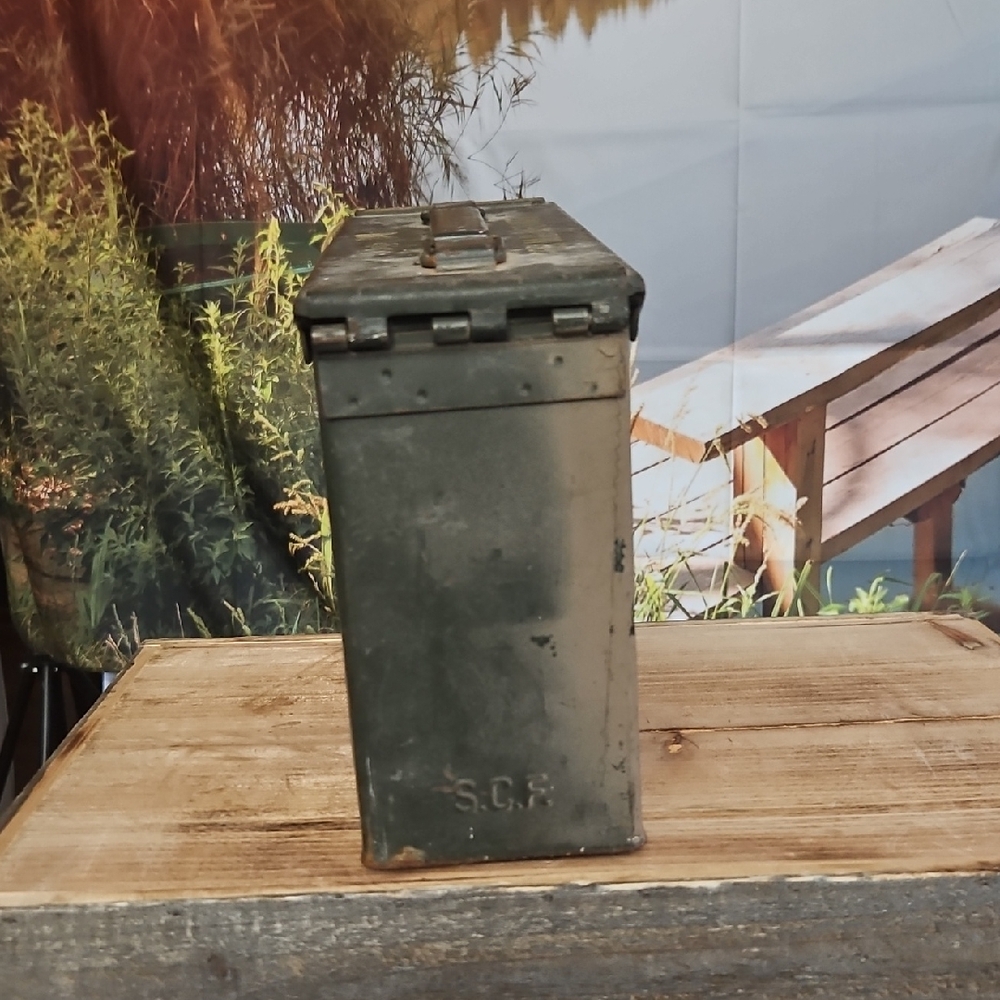 Vintage Metal Ammo Box - Army Green And Gray - Picture 4 of 16